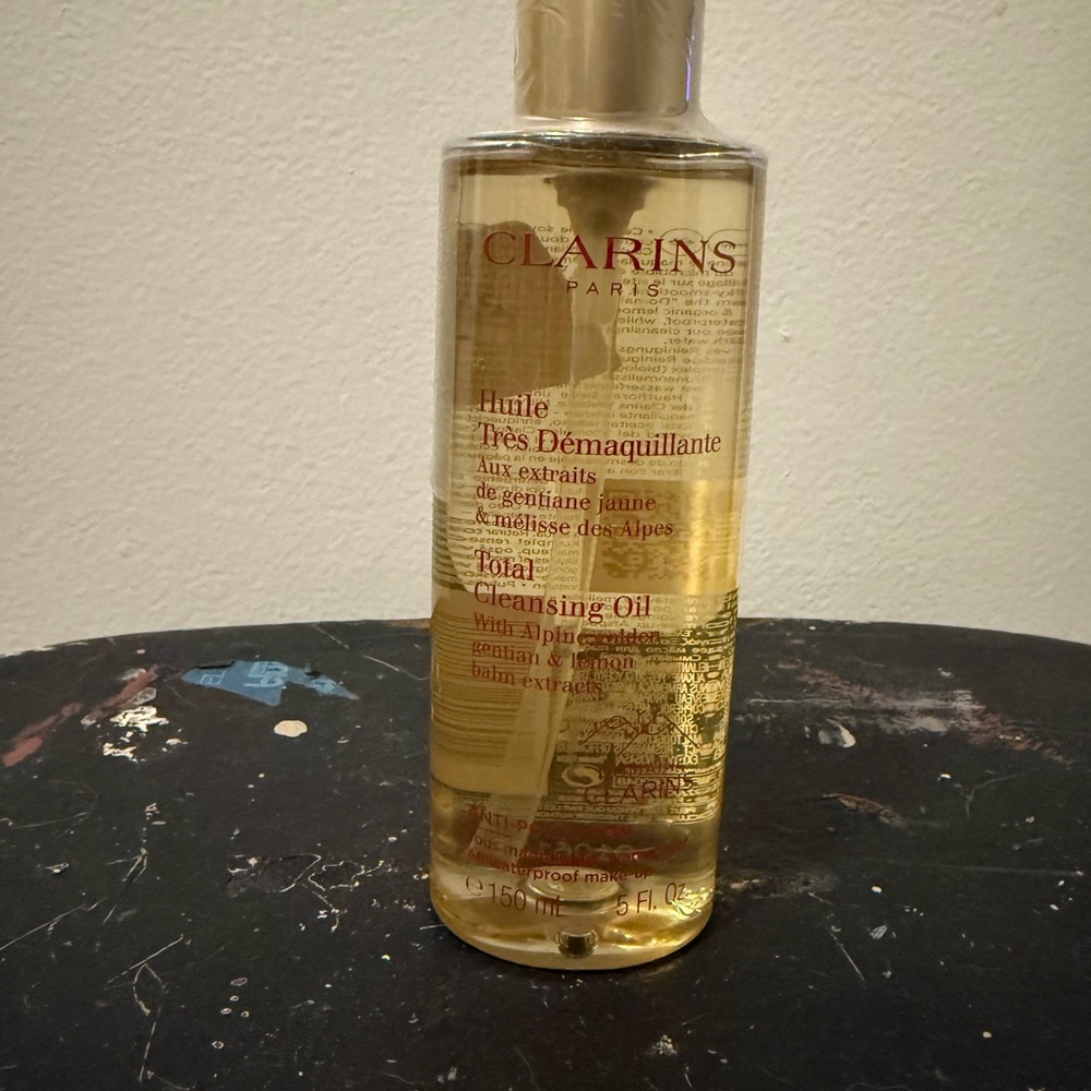 Clarins Gentle Cleansing Oil